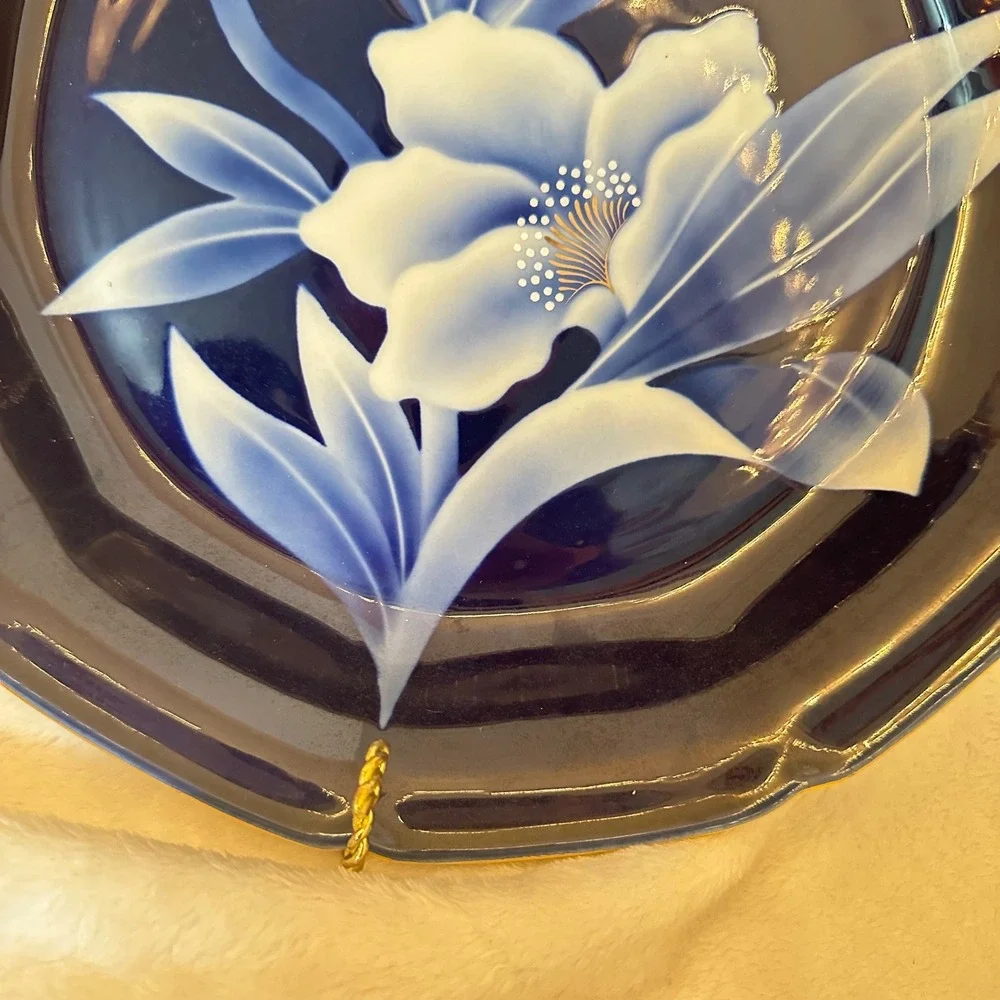 Vintage Japanese Fukagawa 11.5 Platter Bowl Cobalt Blue White Floral Gold Border